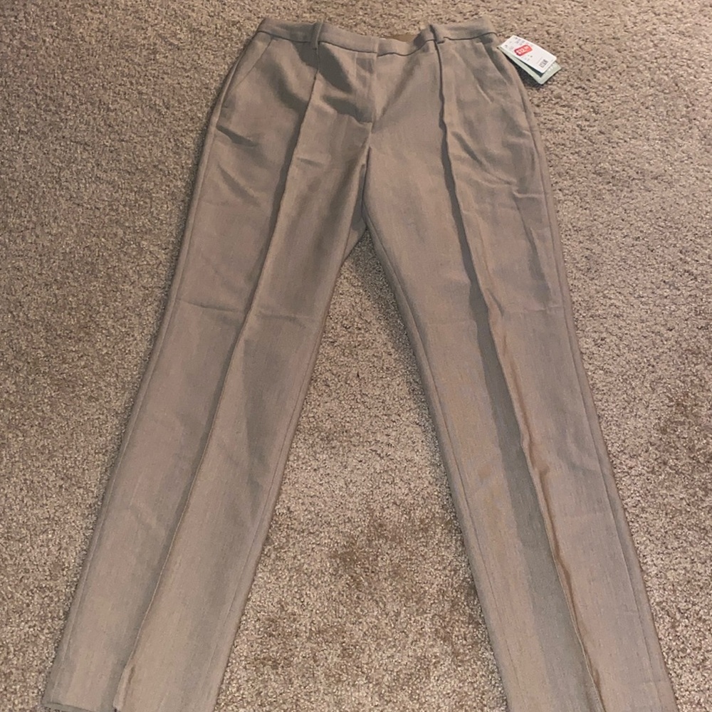 H&M kakhi pants - never worn!